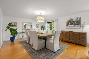 38 Windsor Gate Dr, North Hills, NY 11040 - Photo 8