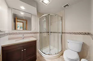 38 Windsor Gate Dr, North Hills, NY 11040 - Photo 22