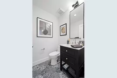 509 North Main Street, Southampton, NY 11968 - Photo 26