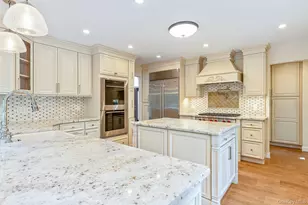 1 Summit Trail, Nissequogue, NY 11780 - Photo 8