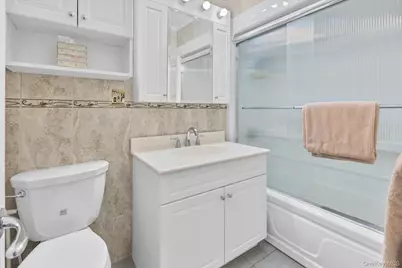 4712 Wilshire Lane #4712, Oakdale, NY 11769 - Photo 10