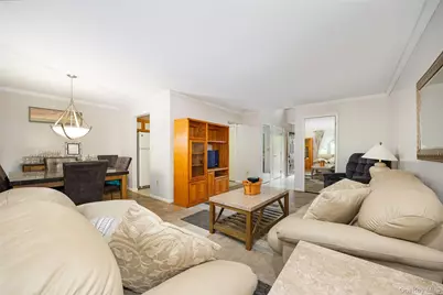 28 Amber Court, Poughkeepsie, NY 12603 - Photo 4