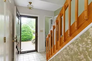 28 Amber Ct, Poughkeepsie, NY 12603 - Photo 10