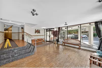 1874 Pelham Parkway S #6E, Bronx, NY 10461 - Photo 4