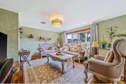 1 Winthrop Street, Islip, NY 11751 - Photo 8