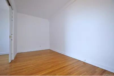 142 Garth Road #4A, Scarsdale, NY 10583 - Photo 14