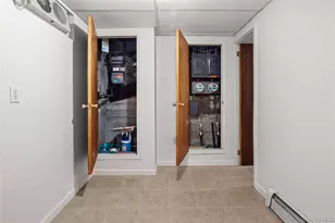 39-70 45th St, Sunnyside, NY 11104 - Photo 30