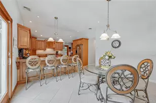 3 Feather Ln, Commack, NY 11725 - Photo 20