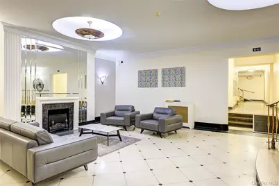 67-35 Yellowstone Boulevard #1J, Forest Hills, NY 11375 - Photo 2