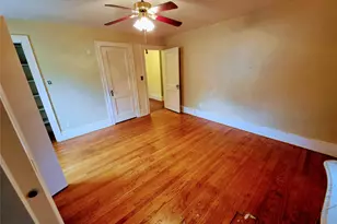 50 Mitchell Ave, Poughkeepsie, NY 12603 - Photo 8