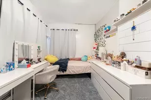 22 Jones Pl, Yonkers, NY 10703 - Photo 6