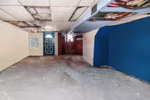 115 E 235th St, Bronx, NY 10470 - Photo 18