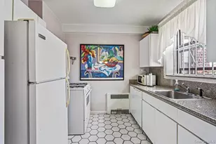 69-40 Yellowstone Blvd, Forest Hills, NY 11375 - Photo 8