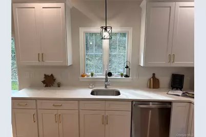 Lot 20 - 10 Silo Ridge, Wallkill, NY 12589 - Photo 4