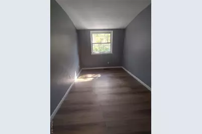 197 Hill Circle #197, Calverton, NY 11933 - Photo 10