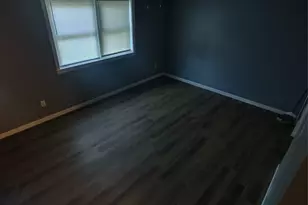 197 Hill Cir, Calverton, NY 11933 - Photo 14