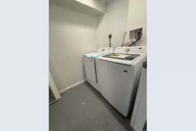 399 Hawthorne Avenue, Uniondale, NY 11553 - Photo 18