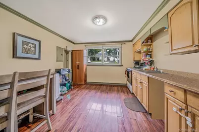 20 Kirby Lane, Ronkonkoma, NY 11779 - Photo 10