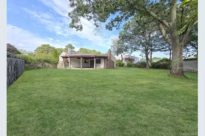 8 Gary Place, Selden, NY 11784 - Photo 20