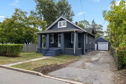 246 Locust Avenue, Babylon, NY 11702 - Photo 2