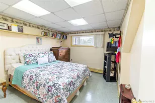 6 William St, Bay Shore, NY 11706 - Photo 12