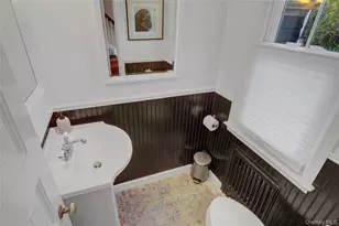 102 Shinnecock Ave, Massapequa, NY 11758 - Photo 8