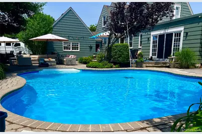 102 Shinnecock Avenue, Massapequa, NY 11758 - Photo 2