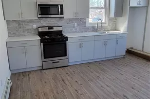 83 Kraemer St, Hicksville, NY 11801 - Photo 24