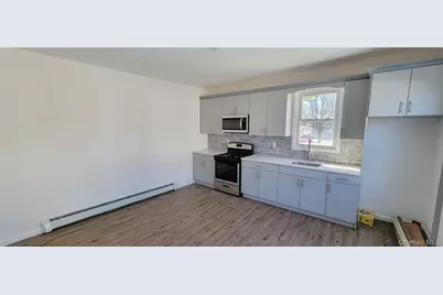 83 Kraemer Street, Hicksville, NY 11801 - Photo 26