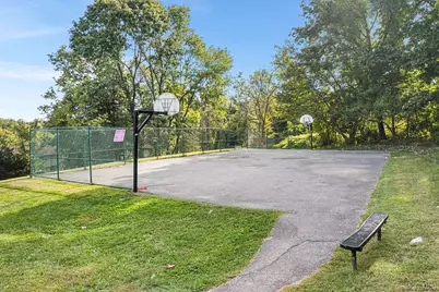 6807 Chelsea Cove N, Hopewell Junction, NY 12533 - Photo 18