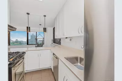 3671 Hudson Manor Terrace #14G, Bronx, NY 10463 - Photo 8