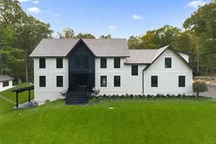 45 Pine Hill Dr, South Salem, NY 10590 - Photo 2