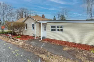 108 John St, Kingston, NY 12401 - Photo 2