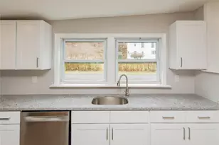 108 John St, Kingston, NY 12401 - Photo 6