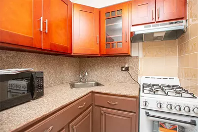 330 East 49th Street #6K, New York, NY 10017 - Photo 8