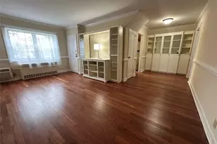 400 Merrick Rd, Rockville Centre, NY 11570 - Photo 6