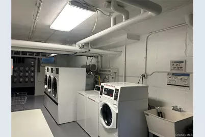 400 Merrick Road #5A, Rockville Centre, NY 11570 - Photo 12