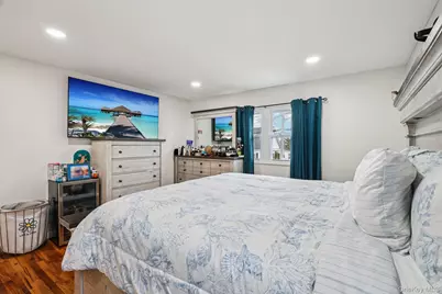 374 Miller Avenue, Freeport, NY 11520 - Photo 30