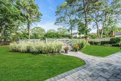 177 N Bicycle Path, Selden, NY 11784 - Photo 32