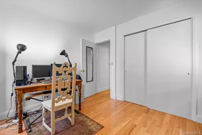 579 West 215 Street #2F, New York, NY 10034 - Photo 12