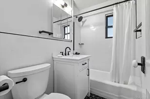 579 W 215th St, New York, NY 10034 - Photo 16
