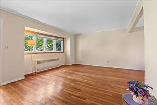 15 Alma Ln, Plainview, NY 11803 - Photo 4