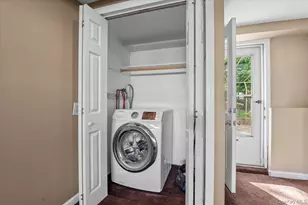 15 Alma Ln, Plainview, NY 11803 - Photo 22