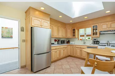 275 Maier, Southold, NY 11971 - Photo 14