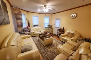 83 Kraemer St, Hicksville, NY 11801 - Photo 10