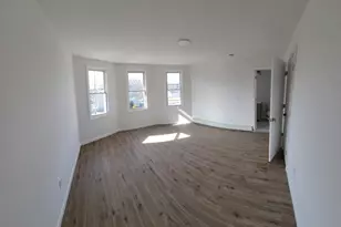 83 Kraemer St, Hicksville, NY 11801 - Photo 24