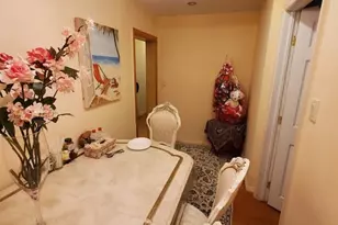 83 Kraemer St, Hicksville, NY 11801 - Photo 36