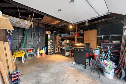 77-61 79th Place, Glendale, NY 11385 - Photo 28