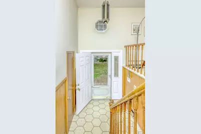 19 Mary Beth Drive, Suffern, NY 10901 - Photo 10