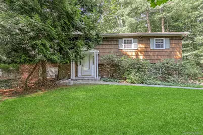 19 Mary Beth Drive, Suffern, NY 10901 - Photo 1